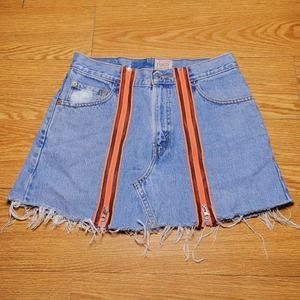 FURST OF A KIND Reworked Levi’s Denim Mini Skirt Size 29 Upcycled Sustainable